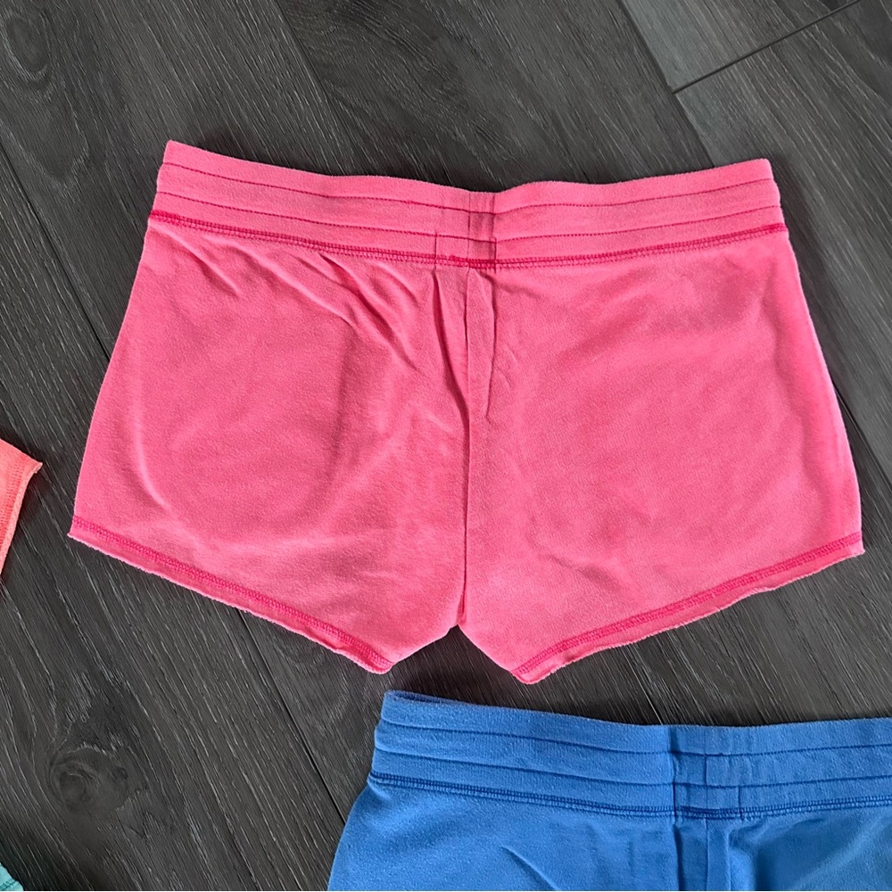 Bundle Of 4 Pairs Of Old Navy Shorts - image 8